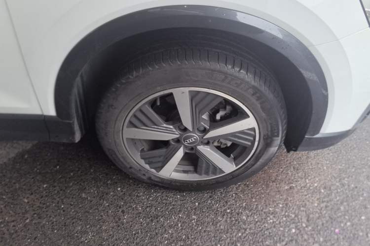Used Audi Q2L e-tron 2019 Q2L e-tron Pure Electric Smart Style Right Front Wheel Hub