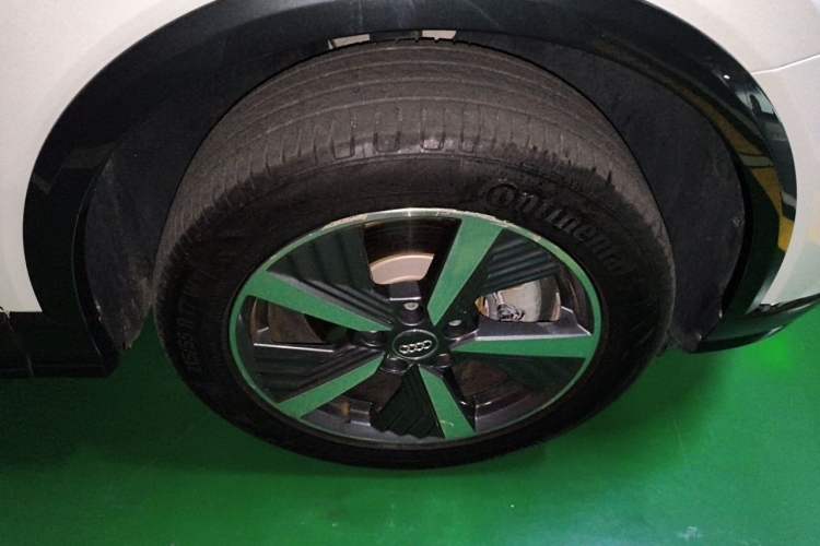 Used Audi Q2L e-tron 2019 Q2L e-tron Pure Electric Smart Style Right Front Wheel Hub
