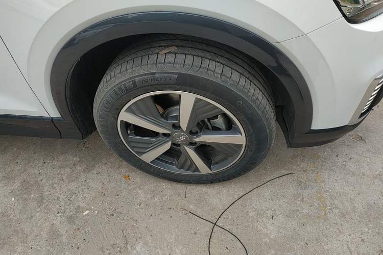 Used Audi Q2L e-tron 2019 Q2L e-tron Pure Electric Smart Enjoyment Model Right Front Wheel Hub