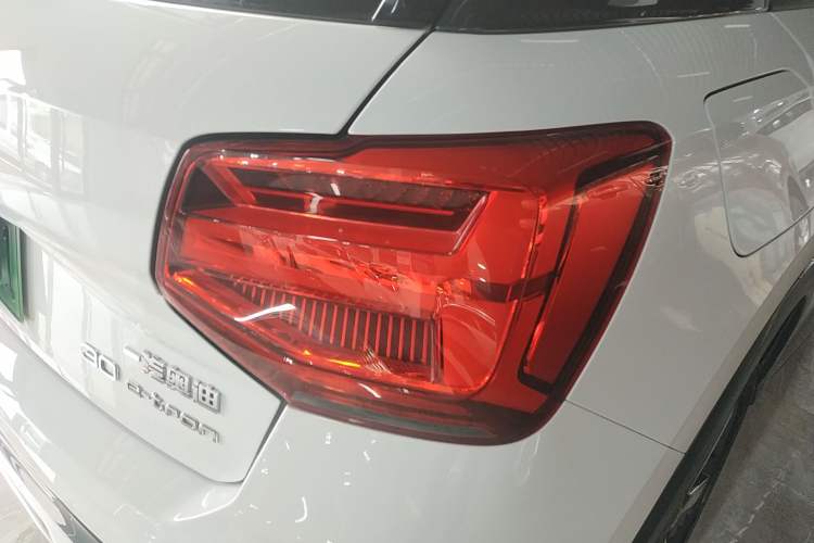 Used Audi Q2L e-tron 2019 Q2L e-tron Pure Electric Smart Enjoyment Model Right Rear Taillight