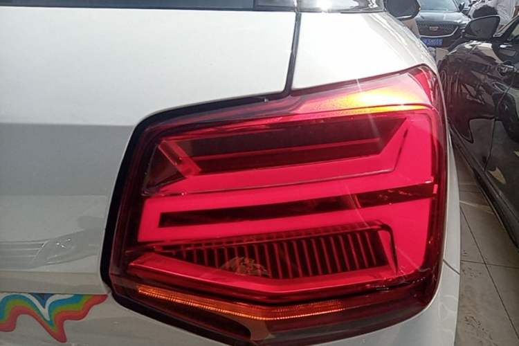 Used Audi Q2L e-tron 2019 Q2L e-tron Pure Electric Smart Enjoyment Model Right Rear Taillight
