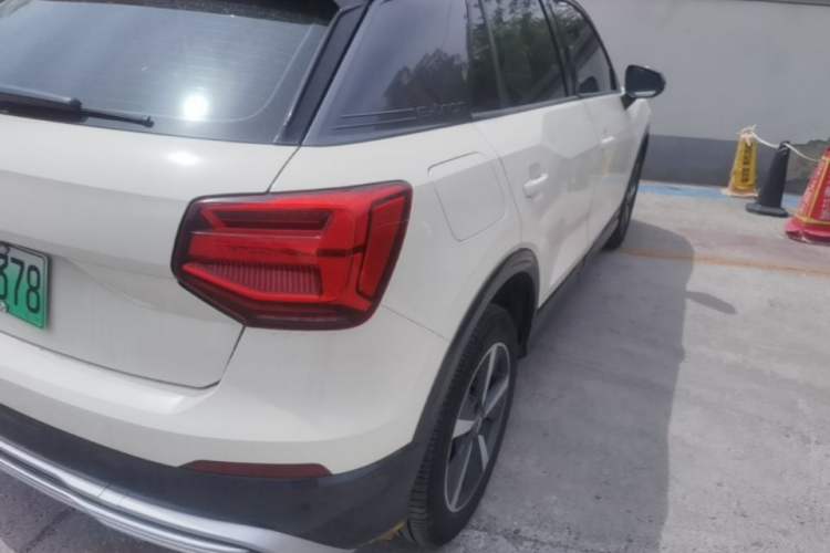 Used Audi Q2L e-tron 2019 Q2L e-tron Pure Electric Smart Enjoyment Model Right Rear Taillight