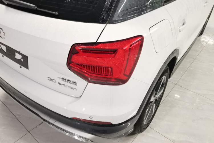 Used Audi Q2L e-tron 2019 Q2L e-tron Pure Electric Smart Enjoyment Model Right Rear Taillight