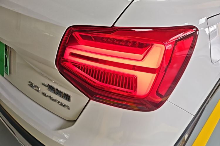 Used Audi Q2L e-tron 2019 Q2L e-tron Pure Electric Smart Enjoyment Model Right Rear Taillight