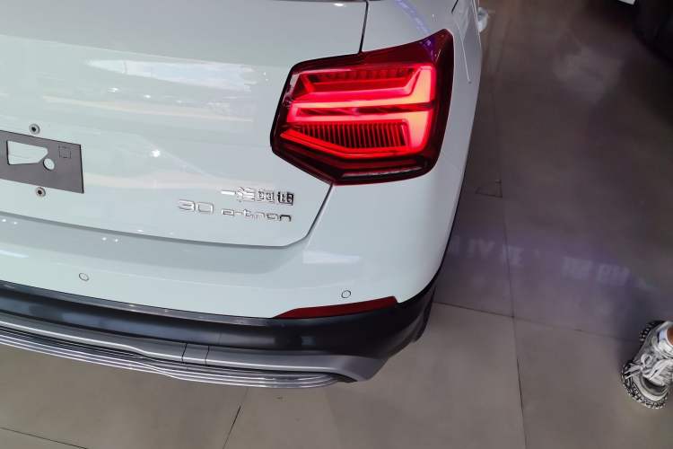Used Audi Q2L e-tron 2019 Q2L e-tron Pure Electric Smart Enjoyment Model Right Rear Taillight