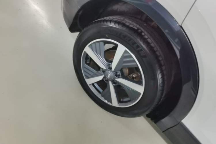Used Audi Q2L e-tron 2019 Q2L e-tron Pure Electric Smart Style Right Rear Wheel Hub