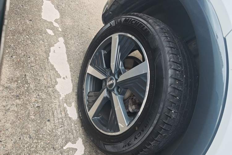 Used Audi Q2L e-tron 2019 Q2L e-tron Pure Electric Smart Enjoyment Model Right Rear Wheel Hub