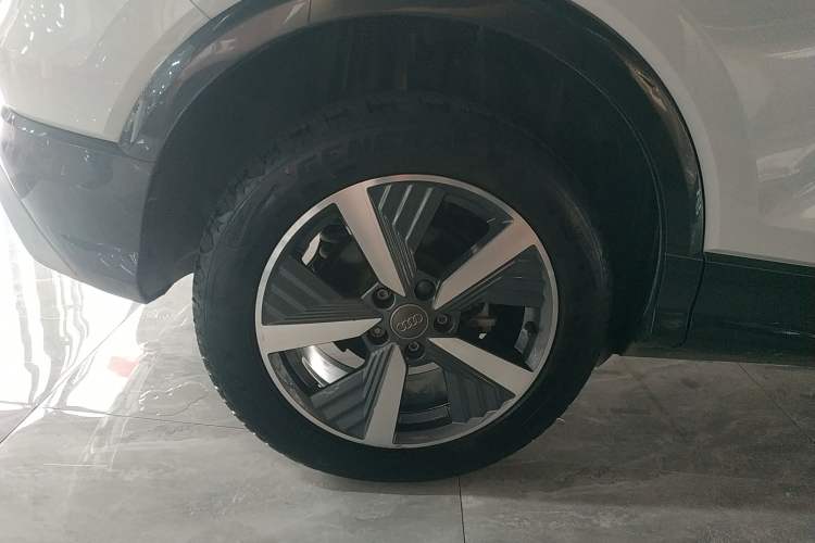 Used Audi Q2L e-tron 2019 Q2L e-tron Pure Electric Smart Enjoyment Model Right Rear Wheel Hub