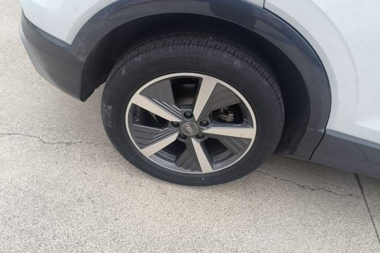 Used Audi Q2L e-tron 2019 Q2L e-tron Pure Electric Smart Enjoyment Model Right Rear Wheel Hub