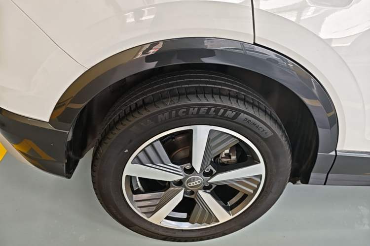 Used Audi Q2L e-tron 2019 Q2L e-tron Pure Electric Smart Enjoyment Model Right Rear Wheel Hub