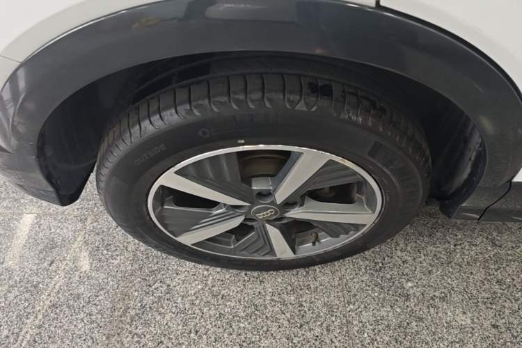 Used Audi Q2L e-tron 2019 Q2L e-tron Pure Electric Smart Style Right Rear Wheel Hub