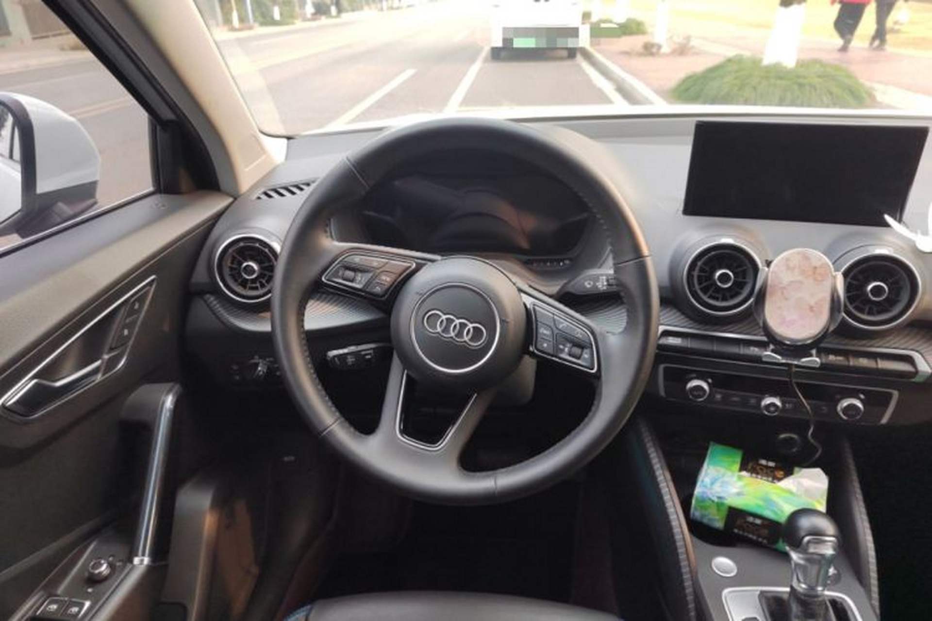 Used Audi Q2L e-tron 2019 Q2L e-tron Pure Electric Smart Style Steering Wheel