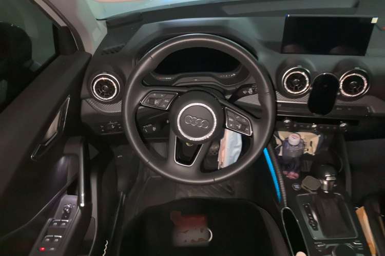 Used Audi Q2L e-tron 2019 Q2L e-tron Pure Electric Smart Enjoyment Model Steering Wheel