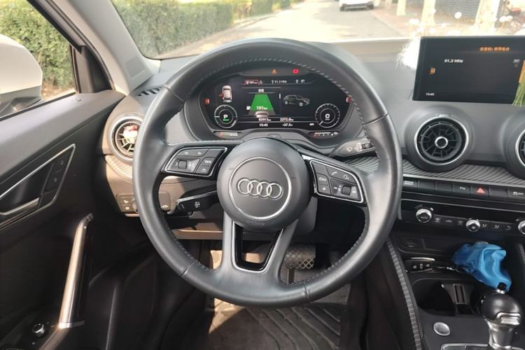 Used Audi Q2L e-tron 2019 Q2L e-tron Pure Electric Smart Style Steering Wheel