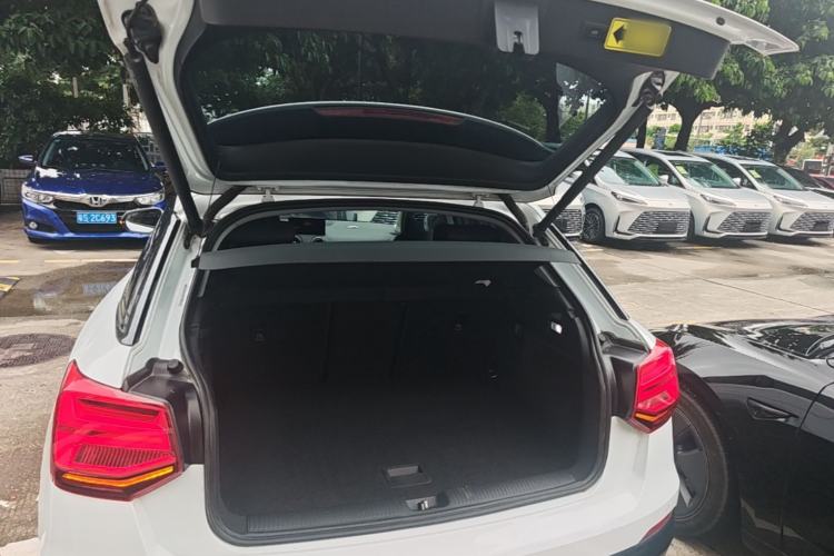 Used Audi Q2L e-tron 2019 Q2L e-tron Pure Electric Smart Enjoyment Model Trunk