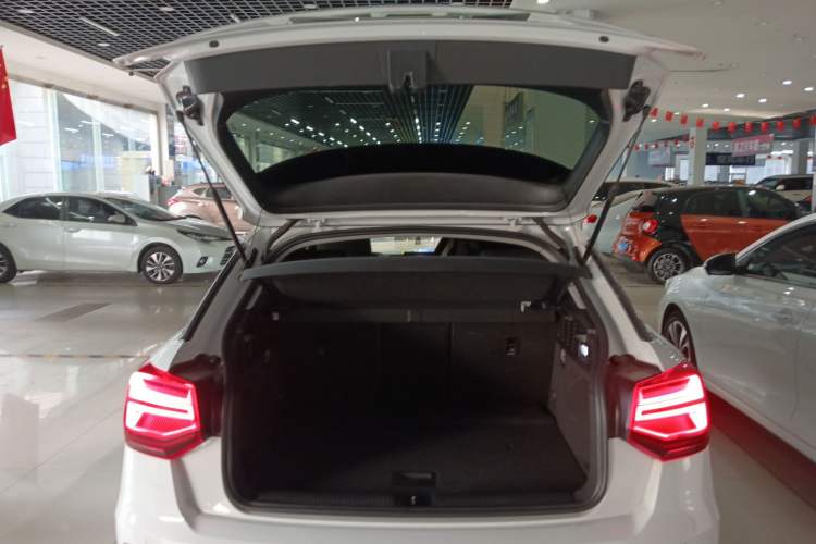 Used Audi Q2L e-tron 2019 Q2L e-tron Pure Electric Smart Enjoyment Model Trunk