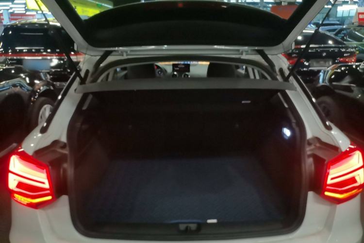 Used Audi Q2L e-tron 2019 Q2L e-tron Pure Electric Smart Enjoyment Model Trunk