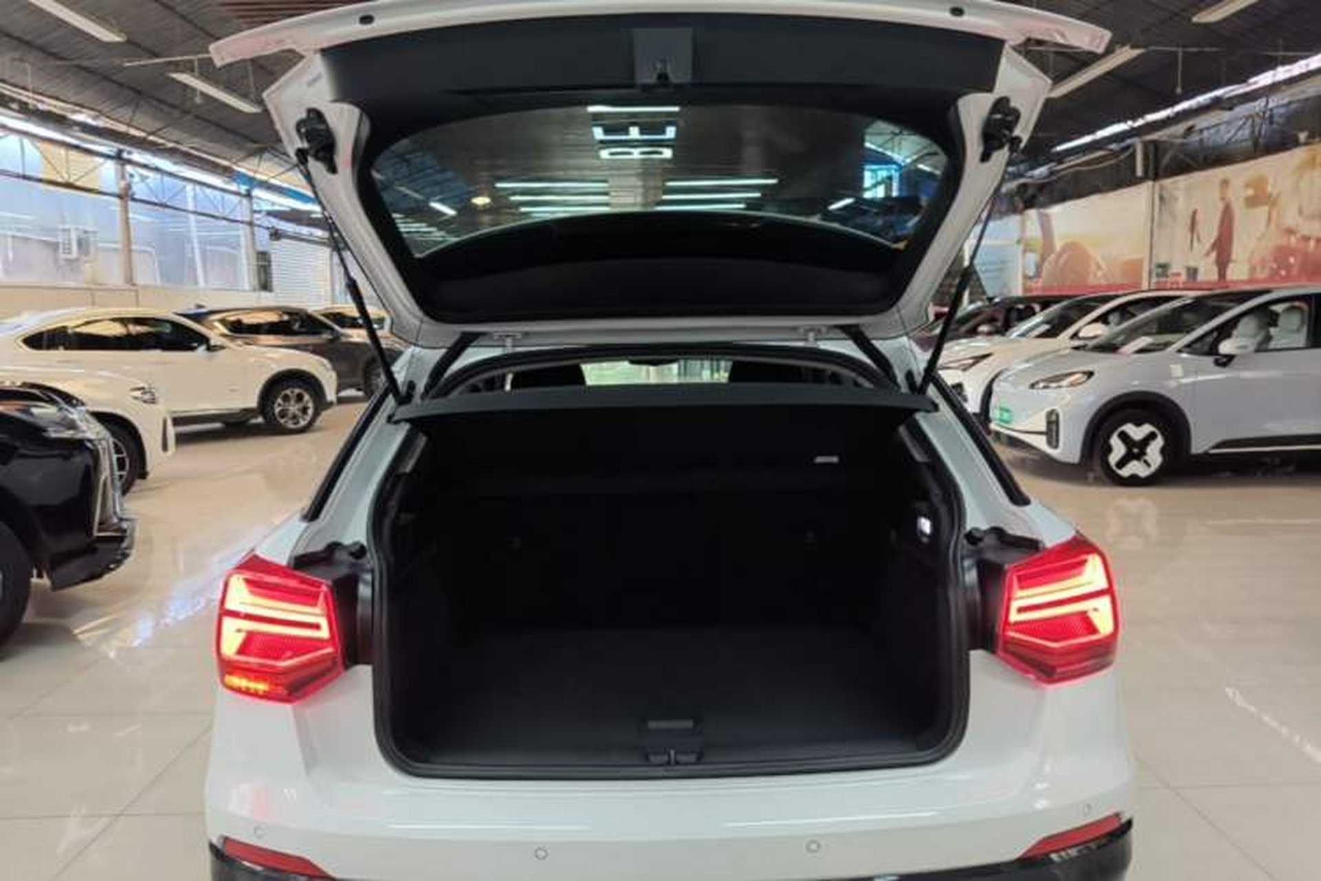 Used Audi Q2L e-tron 2019 Q2L e-tron Pure Electric Smart Style Trunk