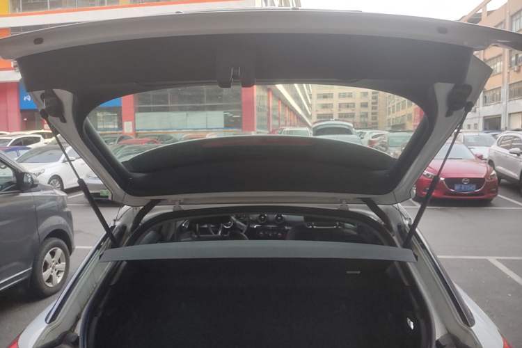 Used Audi Q2L e-tron 2019 Q2L e-tron Pure Electric Smart Style Trunk