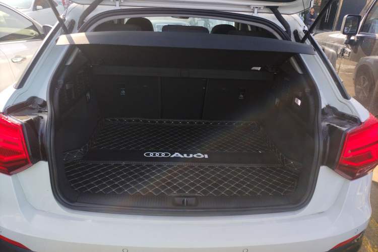 Used Audi Q2L e-tron 2019 Q2L e-tron Pure Electric Smart Enjoyment Model Trunk
