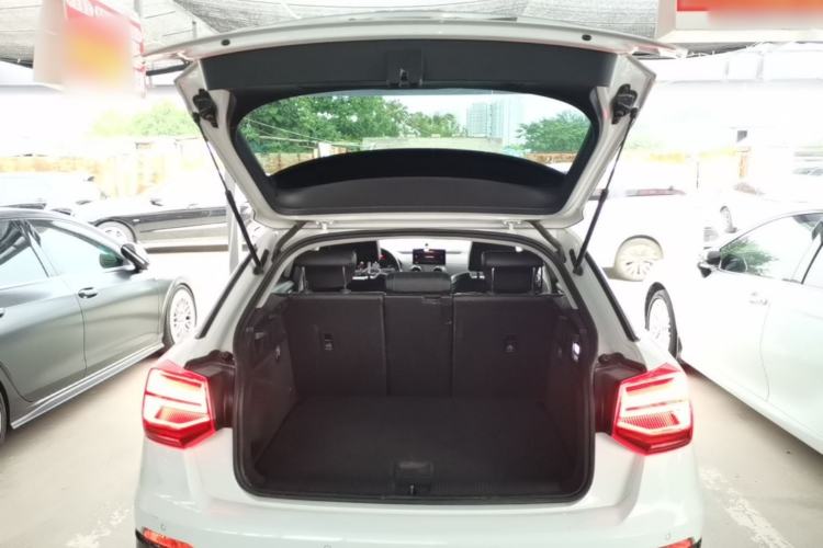 Used Audi Q2L e-tron 2019 Q2L e-tron Pure Electric Smart Enjoyment Model Trunk
