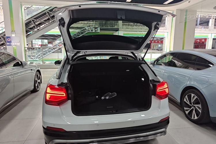 Used Audi Q2L e-tron 2019 Q2L e-tron Pure Electric Smart Style Trunk