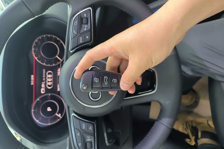 Used Audi Q2L e-tron 2019 Q2L e-tron Pure Electric Smart Style Vehicle Key