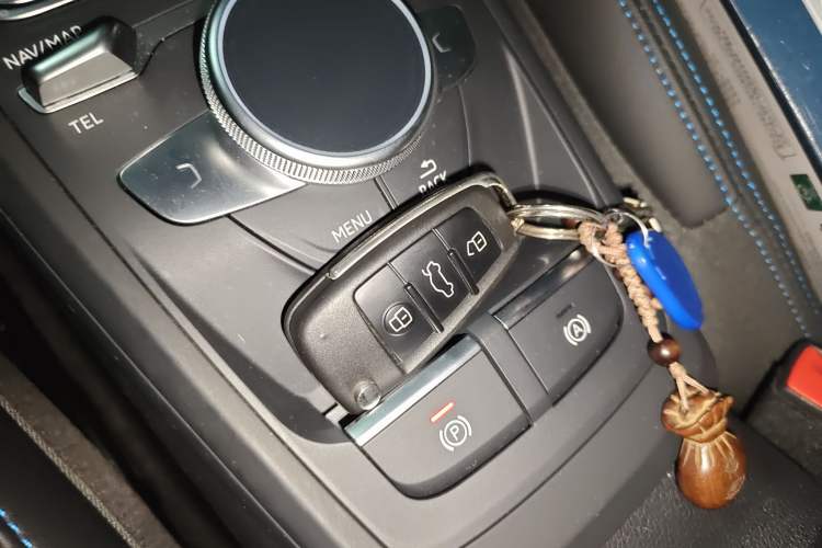 Used Audi Q2L e-tron 2019 Q2L e-tron Pure Electric Smart Style Vehicle Key
