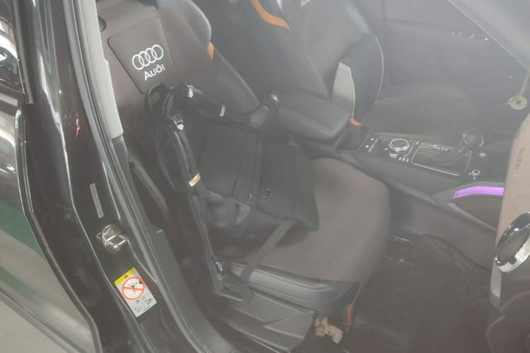 Used Audi Q2L e-tron 2022 Q2L e-tron Pure Electric Smart Enjoyment Model Right Front Seat