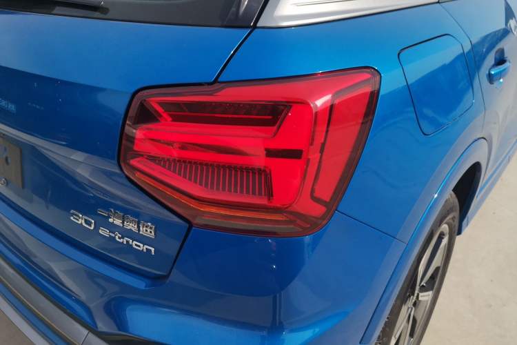Used Audi Q2L e-tron 2022 Q2L e-tron Pure Electric Smart Enjoyment Model Exterior 3