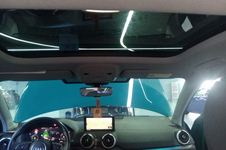 Used Audi Q2L e-tron 2022 Q2L e-tron Pure Electric Smart Enjoyment Model Headliner