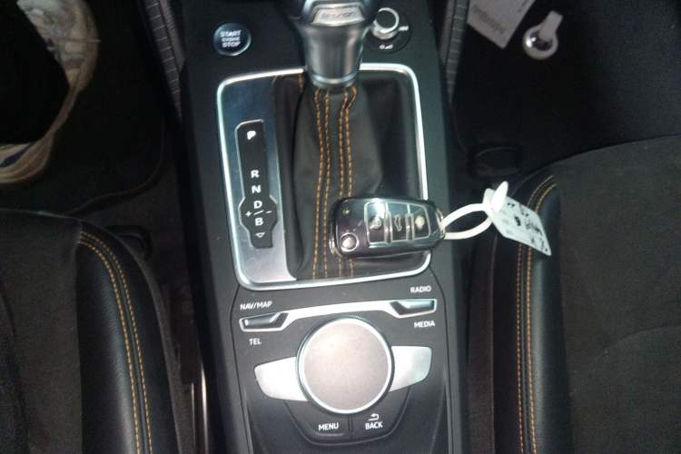 Used Audi Q2L e-tron 2022 Q2L e-tron Pure Electric Smart Enjoyment Model Interior 1