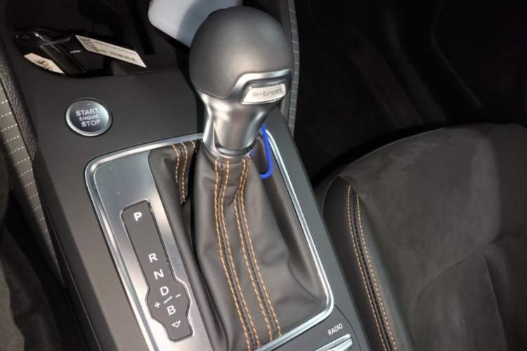 Used Audi Q2L e-tron 2022 Q2L e-tron Pure Electric Smart Enjoyment Model Gear Lever