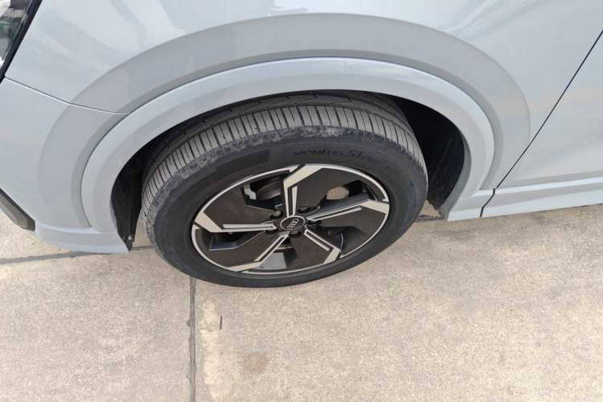 Used Audi Q2L e-tron 2022 Q2L e-tron Pure Electric Smart Enjoyment Model Left Front Wheel Hub