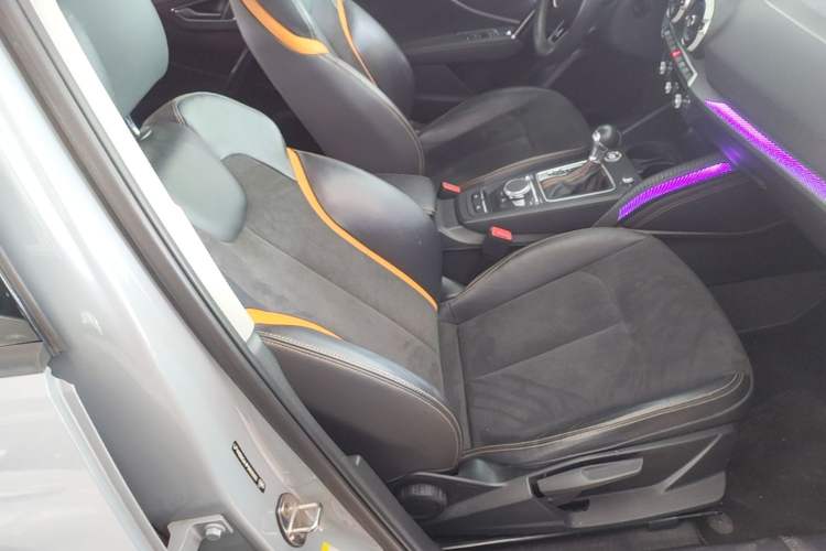 Used Audi Q2L e-tron 2022 Q2L e-tron Pure Electric Smart Enjoyment Model Right Front Seat