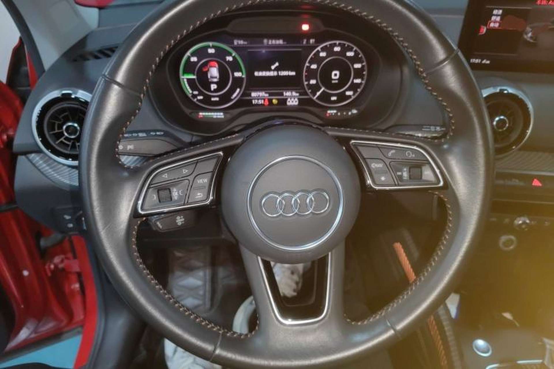 Used Audi Q2L e-tron 2022 Q2L e-tron Pure Electric Smart Enjoyment Model Steering Wheel