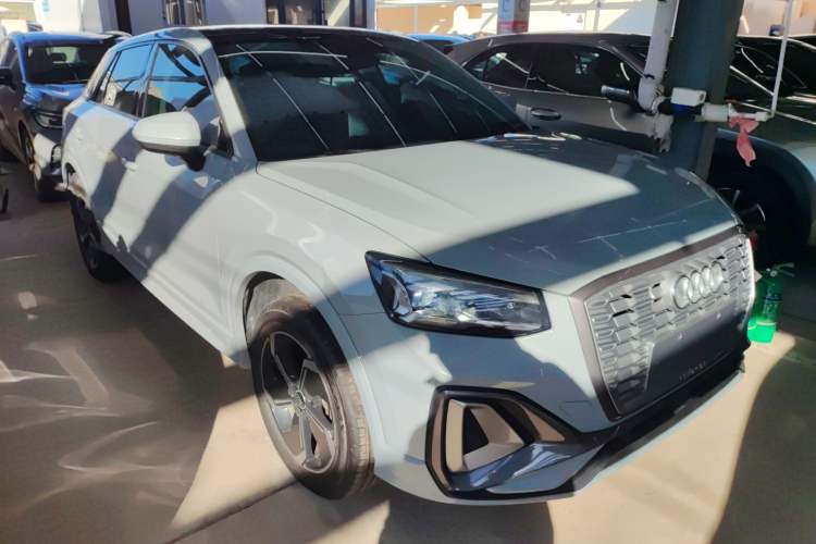 Used Audi Q2L e-tron 2022 Q2L e-tron Pure Electric Smart Enjoyment Model Front Right 45 Deg