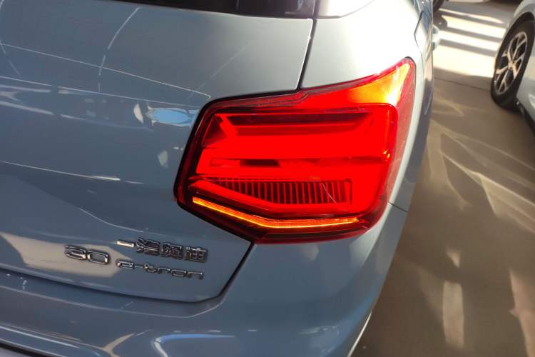 Used Audi Q2L e-tron 2022 Q2L e-tron Pure Electric Smart Enjoyment Model Right Rear Taillight