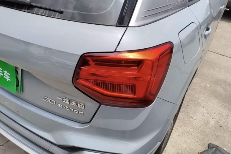 Used Audi Q2L e-tron 2022 Q2L e-tron Pure Electric Smart Enjoyment Model Right Rear Taillight