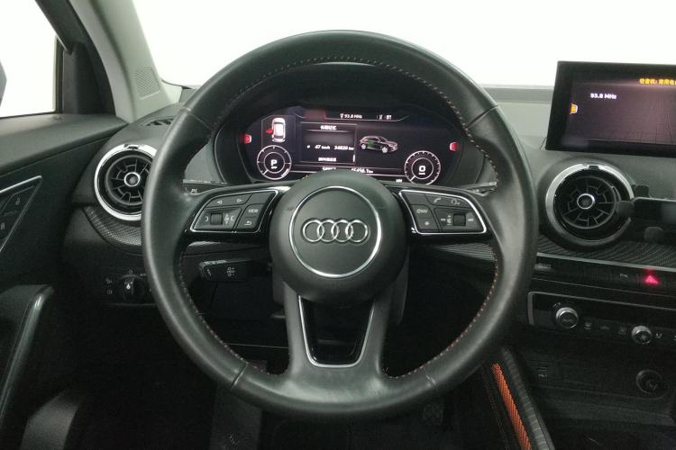 Used Audi Q2L e-tron 2022 Q2L e-tron Pure Electric Smart Enjoyment Model Steering Wheel