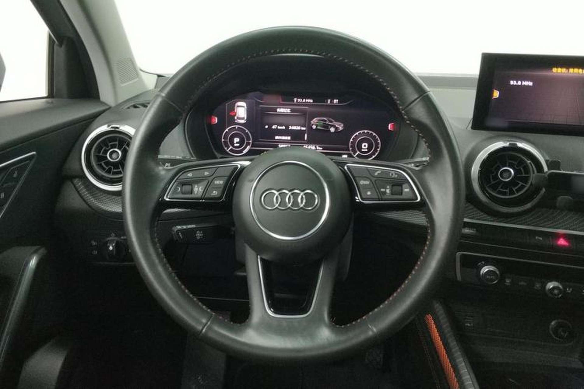 Used Audi Q2L e-tron 2022 Q2L e-tron Pure Electric Smart Enjoyment Model Steering Wheel