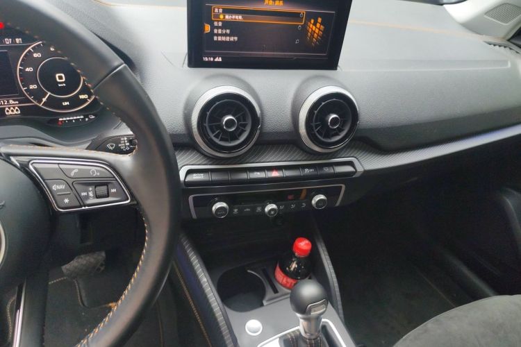 Used Audi Q2L e-tron 2022 Q2L e-tron Pure Electric Smart Enjoyment Model Audio And AC Panel