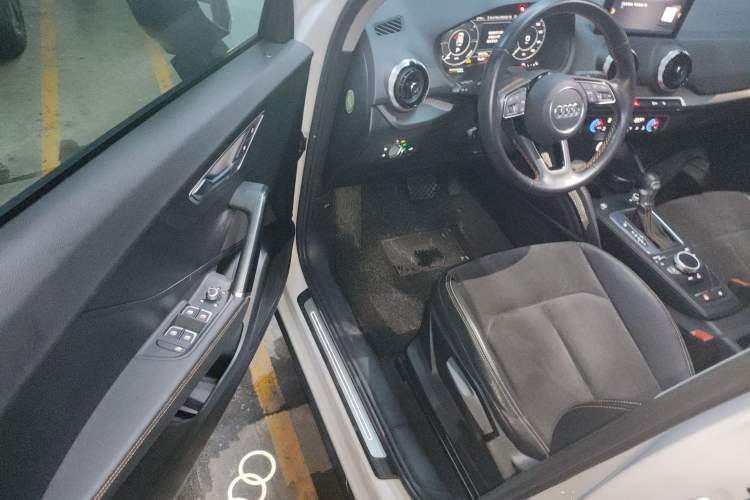 Used Audi Q2L e-tron 2022 Q2L e-tron Pure Electric Smart Enjoyment Model Driver Seat