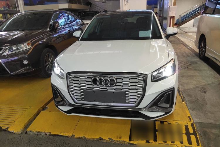 Used Audi Q2L e-tron 2022 Q2L e-tron Pure Electric Smart Enjoyment Model Exterior 1