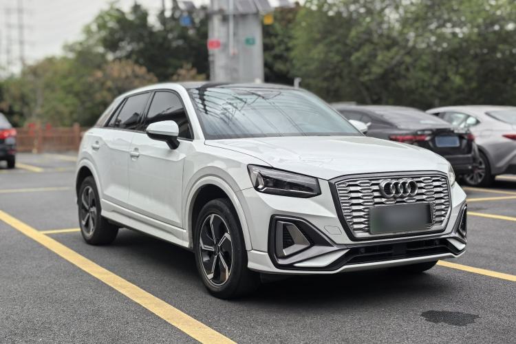 Used Audi Q2L e-tron 2022 Q2L e-tron Pure Electric Smart Enjoyment Model Exterior 2