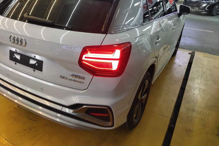 Used Audi Q2L e-tron 2022 Q2L e-tron Pure Electric Smart Enjoyment Model Exterior 6