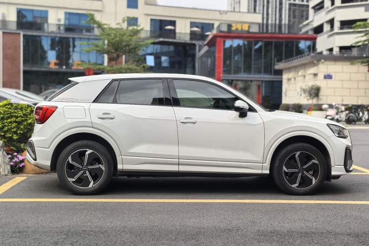 Used Audi Q2L e-tron 2022 Q2L e-tron Pure Electric Smart Enjoyment Model Exterior 8