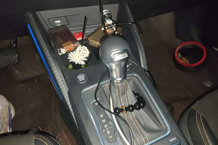 Used Audi Q2L e-tron 2022 Q2L e-tron Pure Electric Smart Enjoyment Model Gear Lever