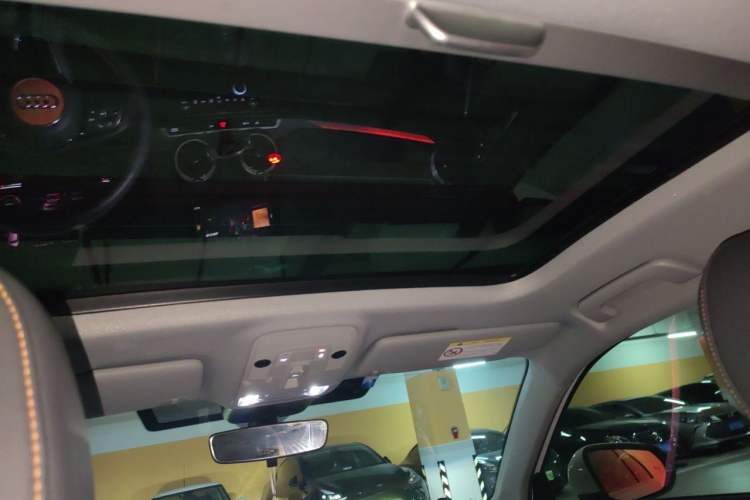 Used Audi Q2L e-tron 2022 Q2L e-tron Pure Electric Smart Enjoyment Model Headliner