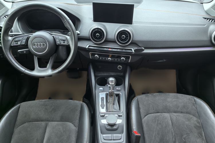 Used Audi Q2L e-tron 2022 Q2L e-tron Pure Electric Smart Enjoyment Model Interior 4